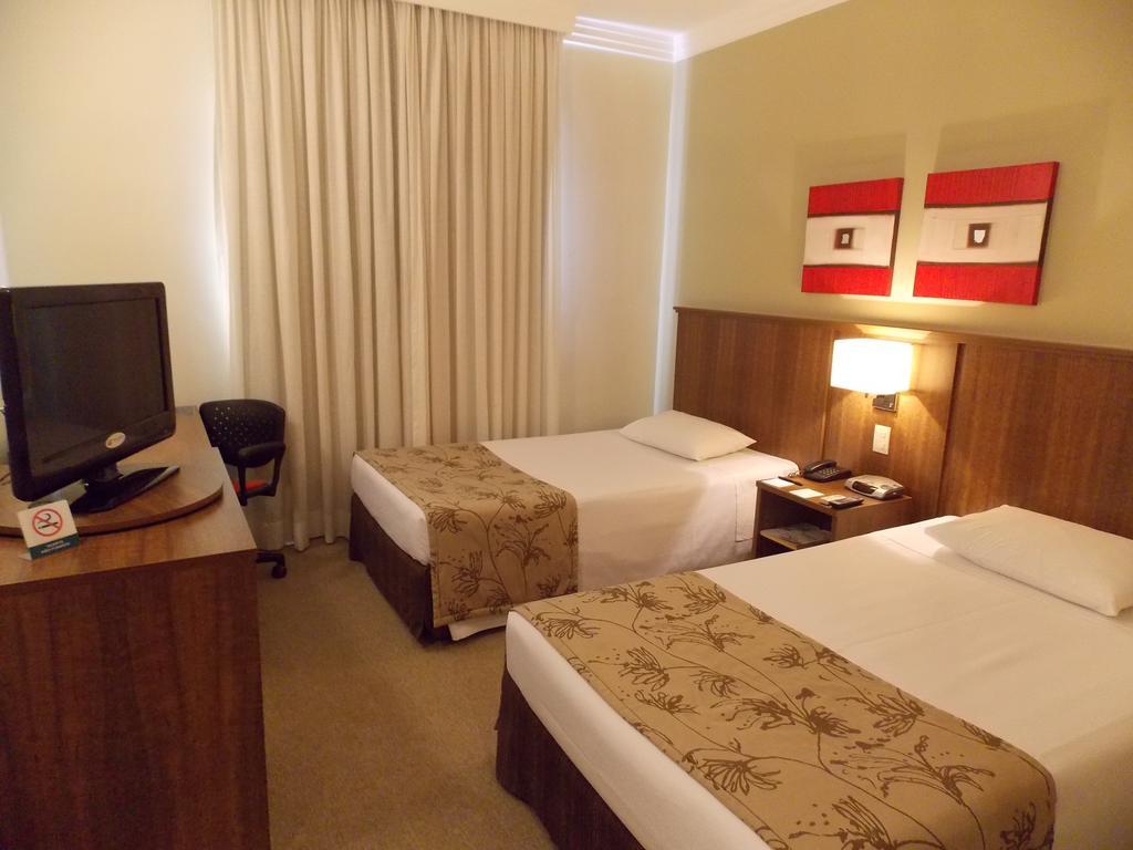 Denali Hotel Anapolis Room photo